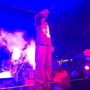 Meet your Posher, Johnathen